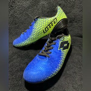 Lotto Soccer Cleats